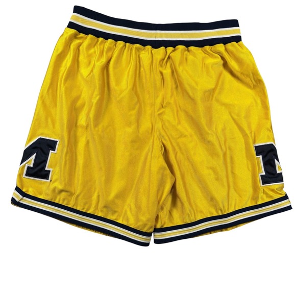 VTG DAZZLE USA Made Nike Michigan Wolverines Basketball Shorts L Yellow Fab 5 - Picture 3 of 10
